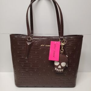 BETSEY JOHNSON Large Skull Embossed Tote Bag XOTOTO Chocolate Charm Skull